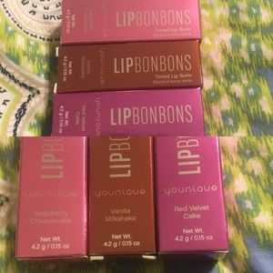 Younique BonBons tinted balm(2-Red Velvet GONE)